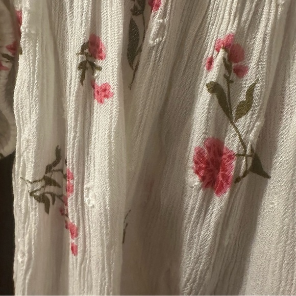 Le Clair De Lune White Red Floral Off Shoulder Dress - Picture 6 of 7